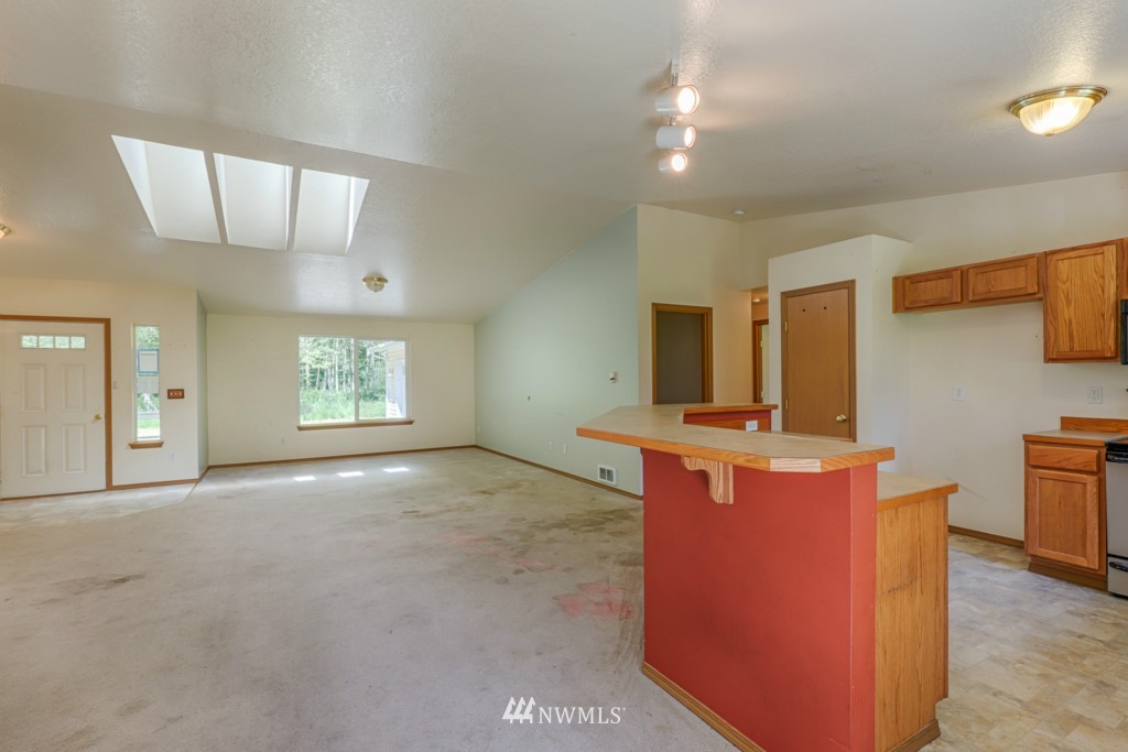 1391 South Toutle Road Toutle, WA 98649 - Photo 6 of 18
