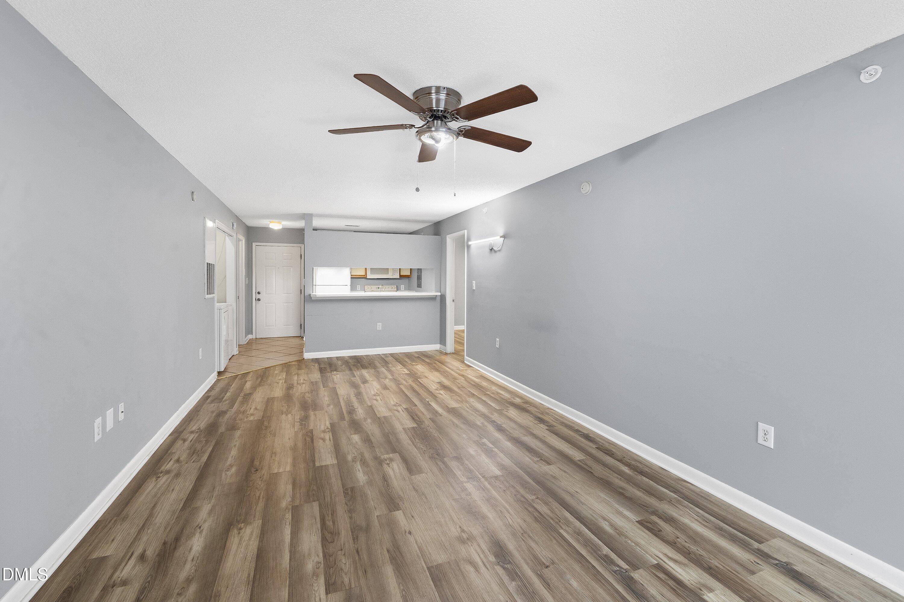 1431 Collegiate Circle, Unit 303 Raleigh, NC 27606 - Photo 10 of 28 10-1431 Collegiate Cir #303_5812