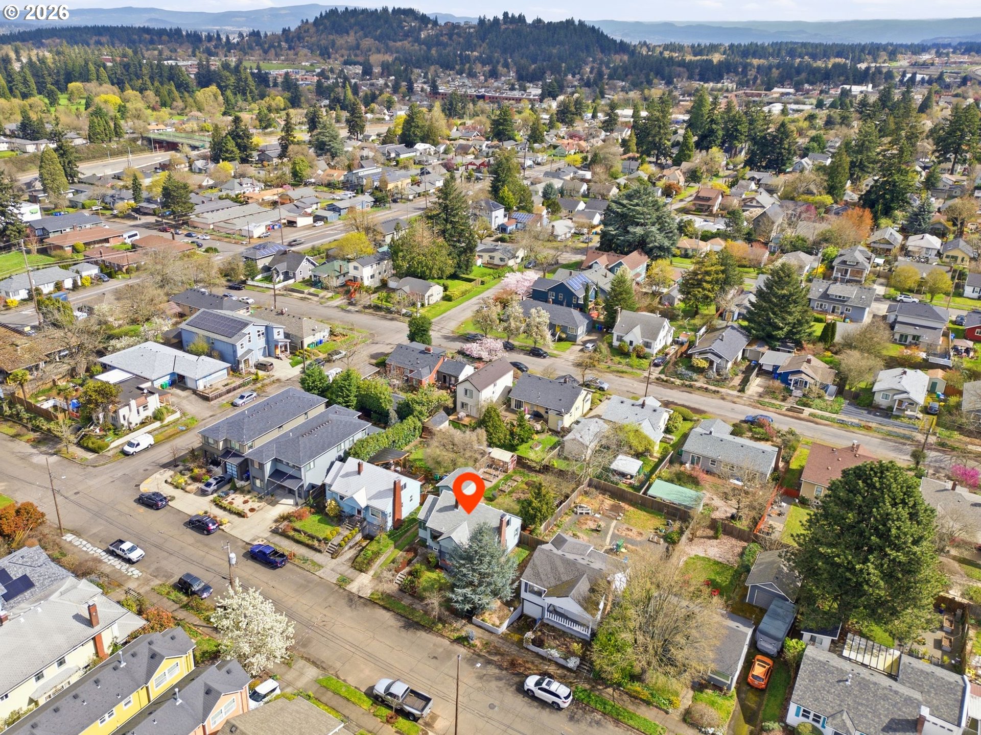 1310 Northeast 70th Avenue Portland, OR 97213 - Photo 29 of 30 an aerial view of multiple house