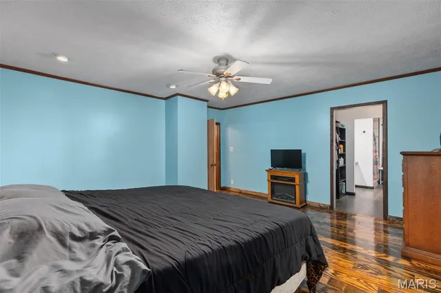 $260,000 | 20098 N Road, Raymond, IL 62560