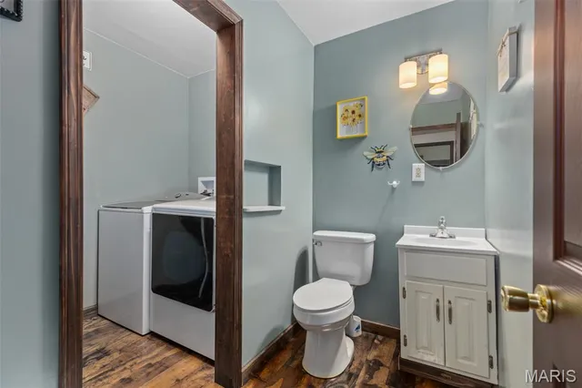 $260,000 | 20098 N Road, Raymond, IL 62560