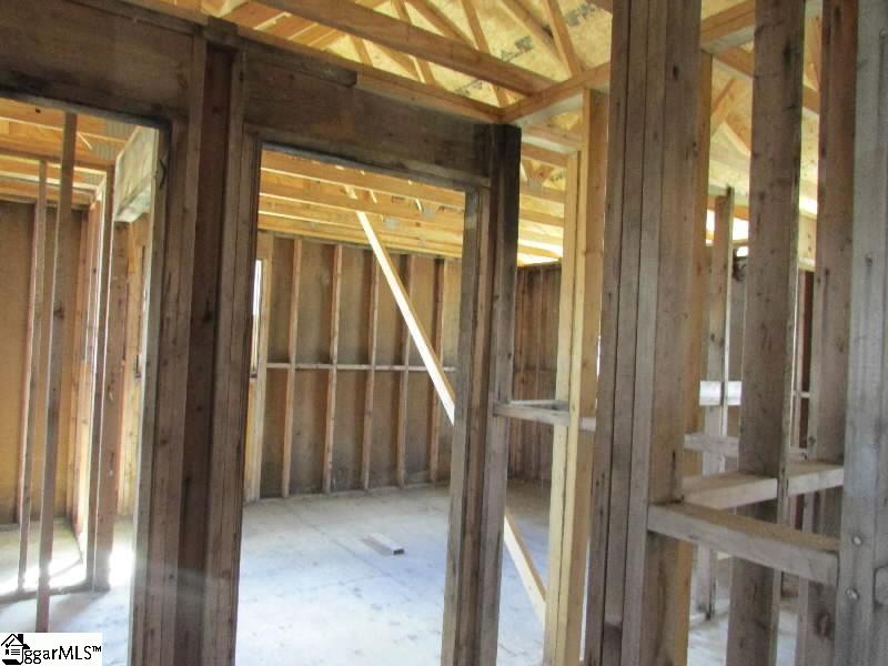 7831 Neely Ferry Road Laurens, SC 29360 - Photo 14 of 17