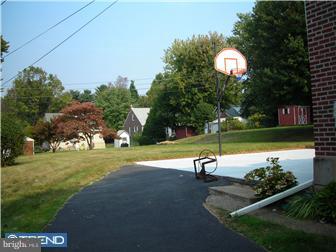 321 Kent Road Springfield, PA 19064 - Photo 2 of 8