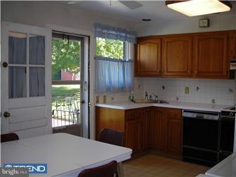321 Kent Road Springfield, PA 19064 - Photo 6 of 8