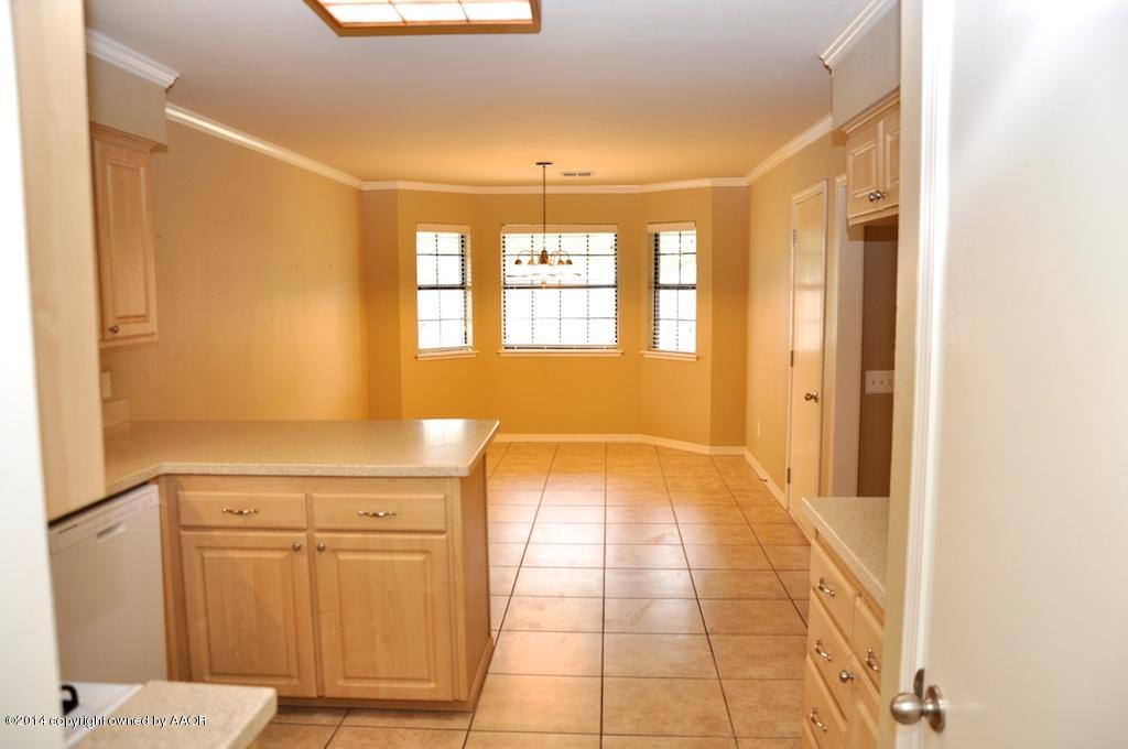 5100 Pin Oak Drive Amarillo, TX 79110 - Photo 3 of 26 Another view of the kitchen and dining