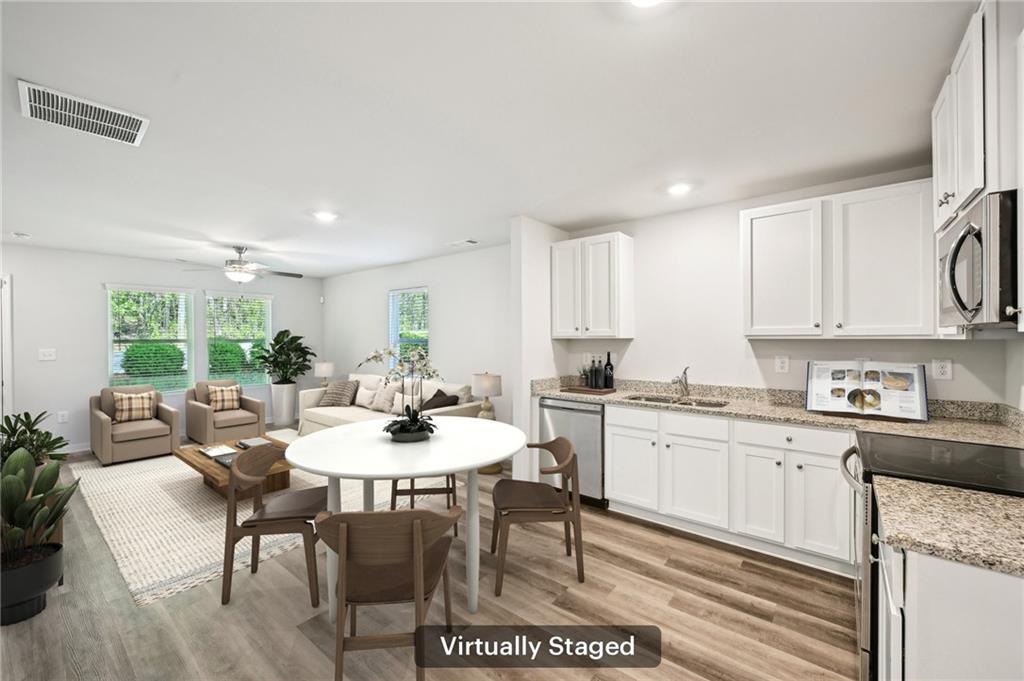 4437 Ben Hill Road Atlanta, GA 30349 - Photo 8 of 40