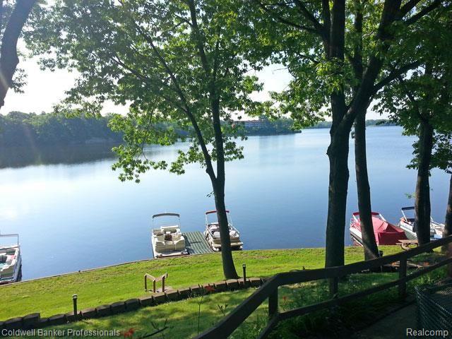1734 Grove Road, Unit 204B Ypsilanti, MI 48198 - Photo 20 of 24 MLS20_grounds_and_docks.jpg
