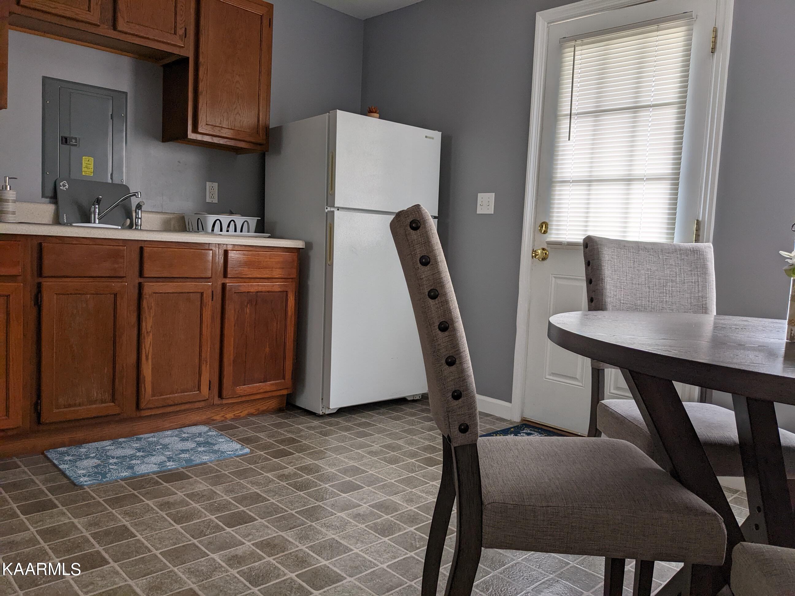 162 Latimer Road Oak Ridge, TN 37830 - Photo 12 of 18 PXL_20220402_170534768