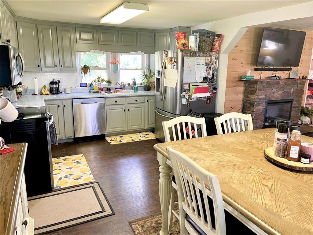 4006 Sandy Lake Road Sandy Lake, PA 16145 - Photo 4 of 21
