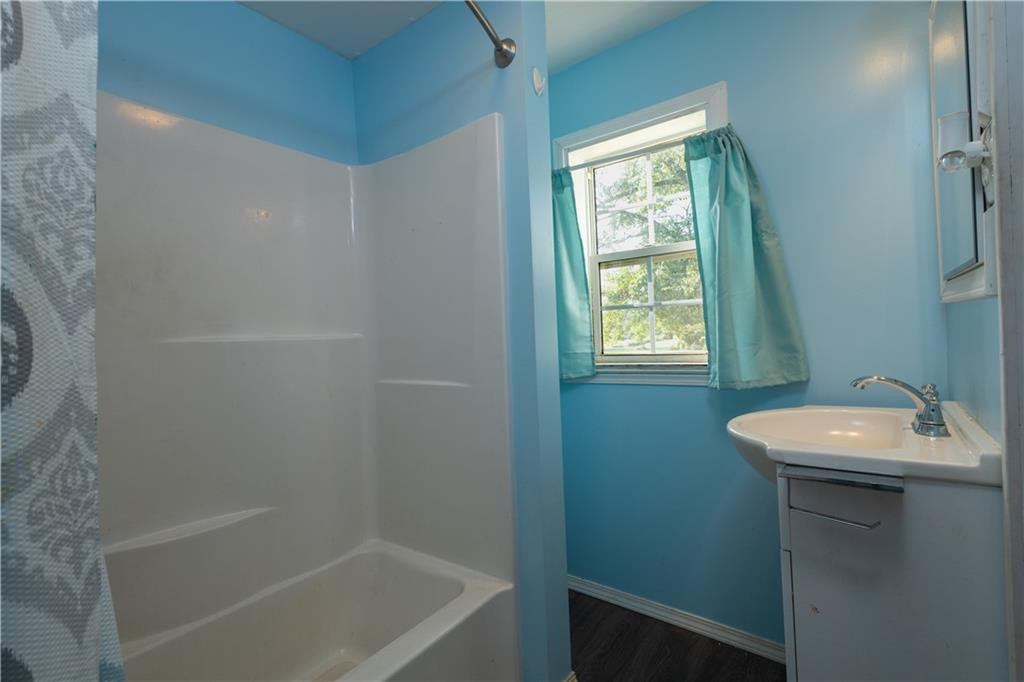 2555 Altamahaw Union Ridge Road Burlington, NC 27217 - Photo 7 of 12 Gallery Image 7