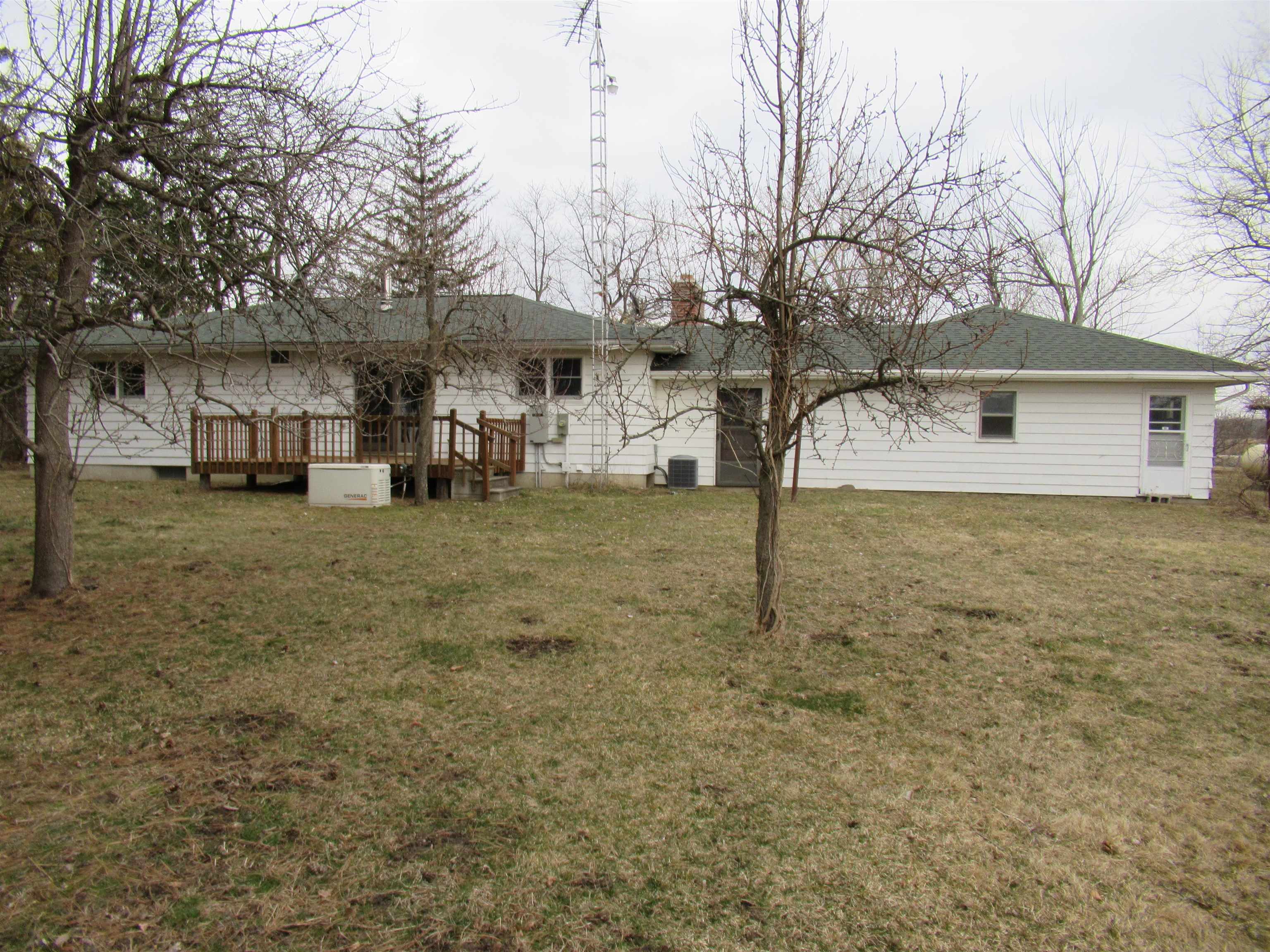 5491 Dillon Road Flushing, MI 48433 - Photo 30 of 35 50104043-29.JPG