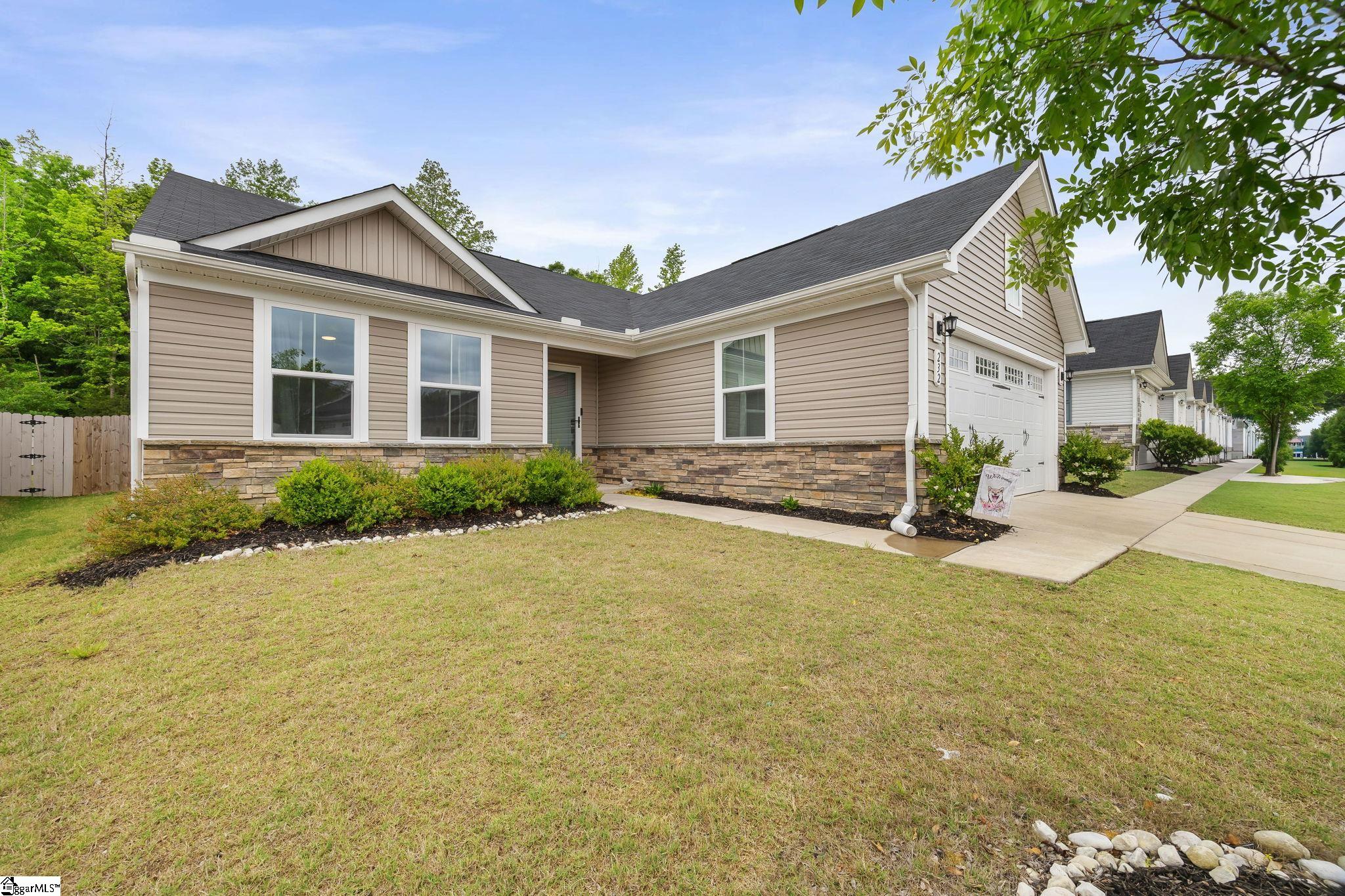 232 Stockland Trail Fountain Inn, SC 29644 - Photo 2 of 27
