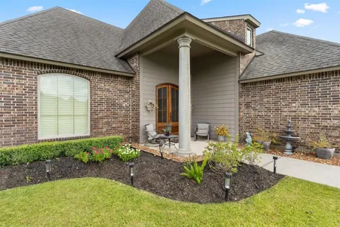 $359,000 | 644 Becky Lane, Lake Charles, LA 70605