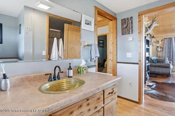 $899,000 | 362 Snowmobile Lane, Pinedale, WY 82941