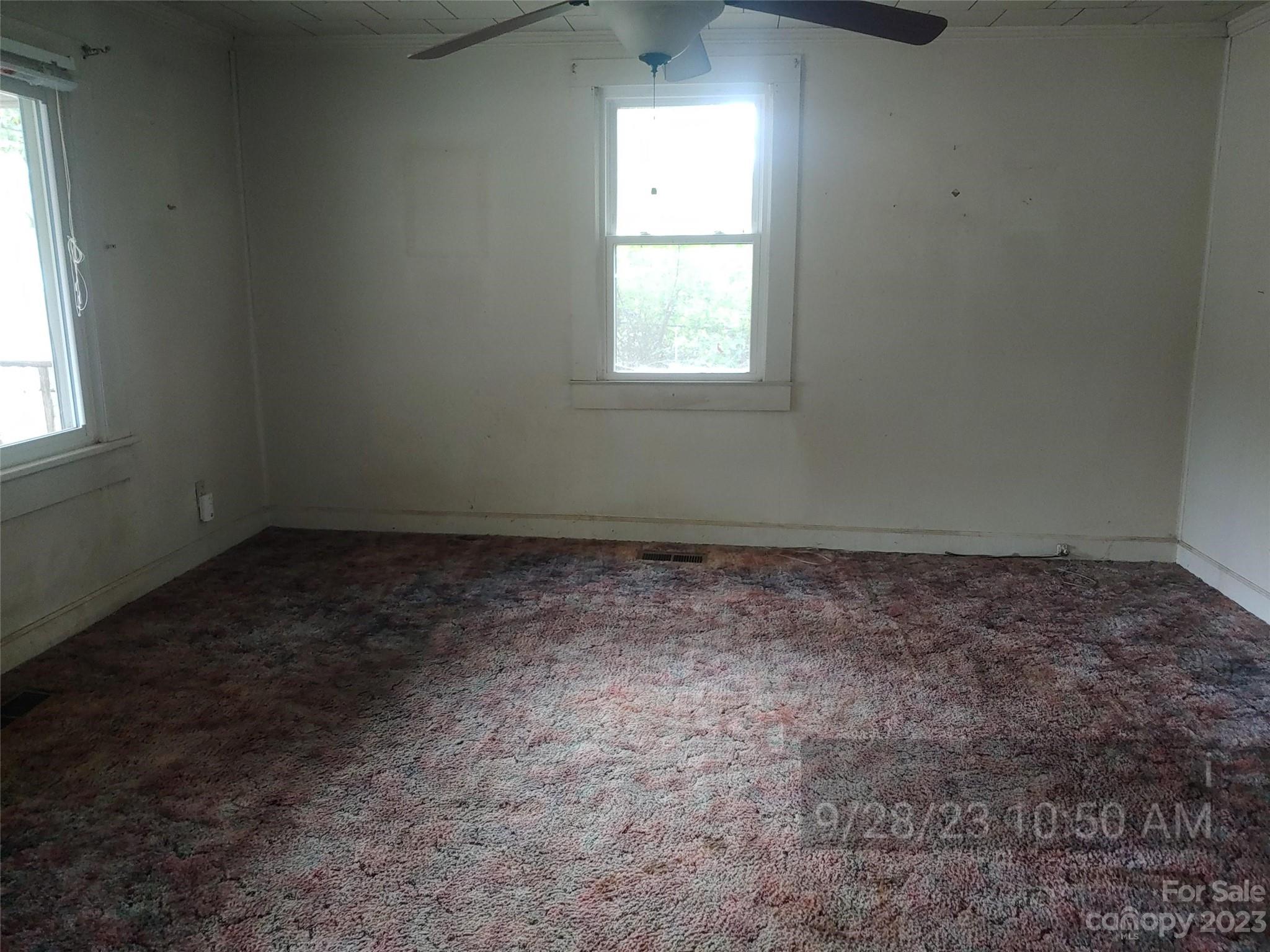 403 Vance Avenue Salisbury, NC 28144 - Photo 7 of 14 an empty room with a window