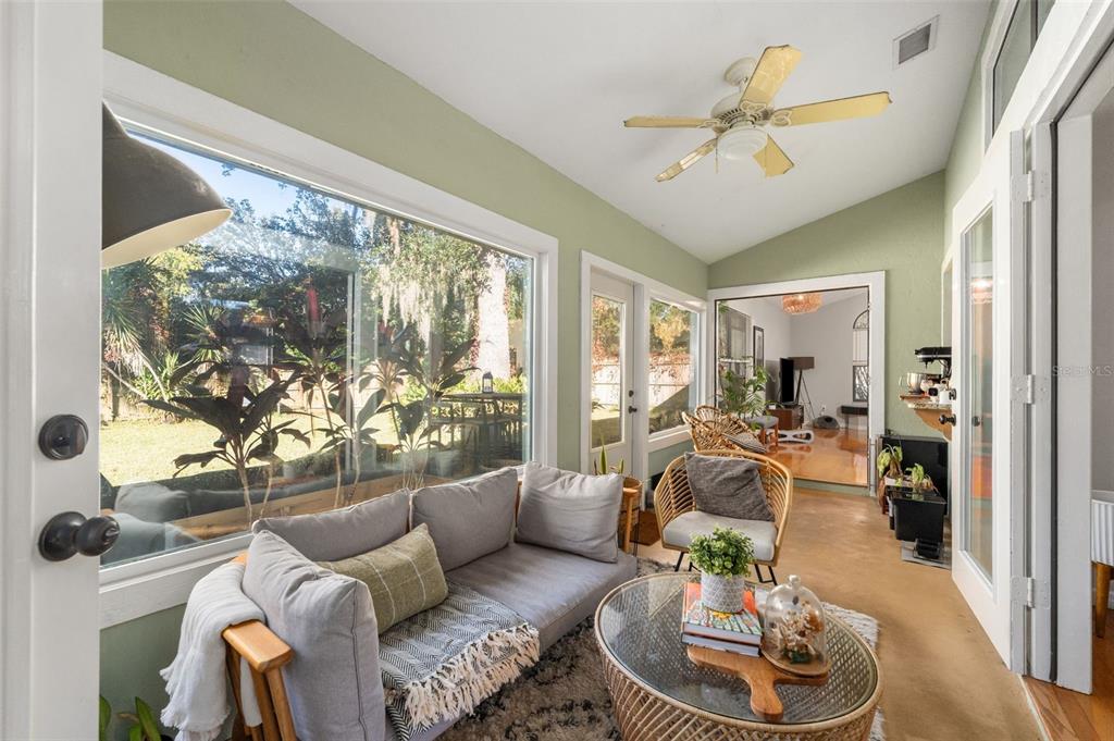 1018 Southwest 82 Terrace Gainesville, FL 32607 - Photo 16 of 36