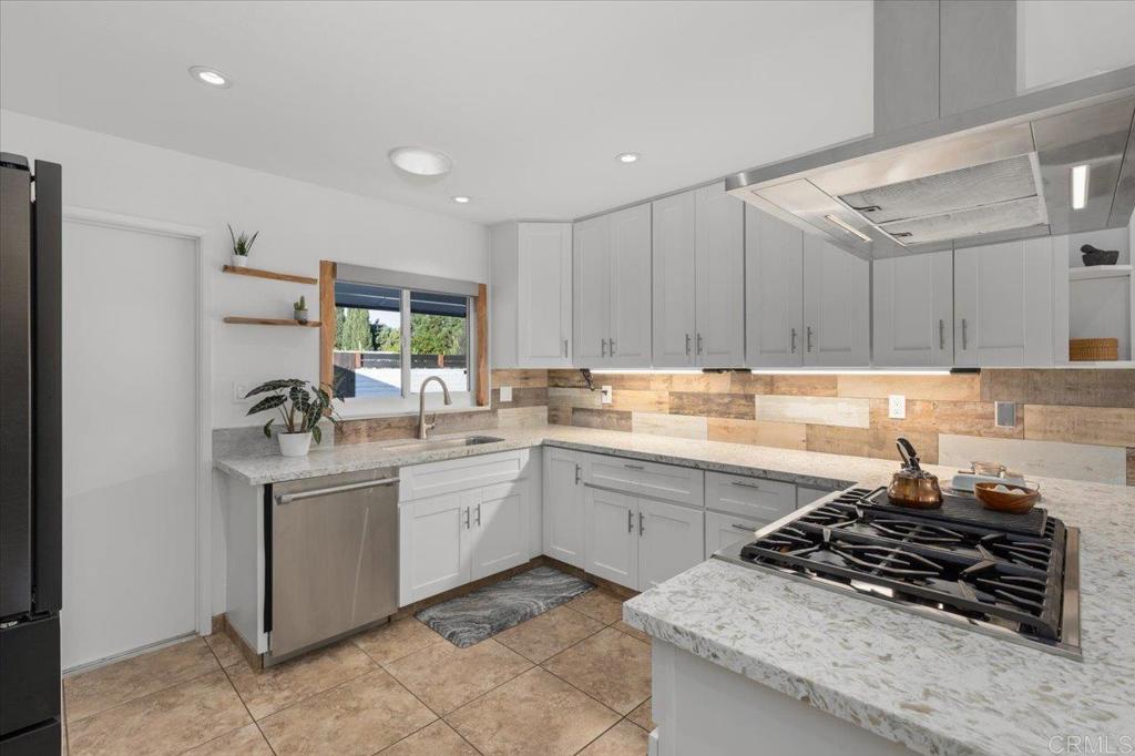 1267 Discovery Street San Marcos, CA 92078 - Photo 27 of 75