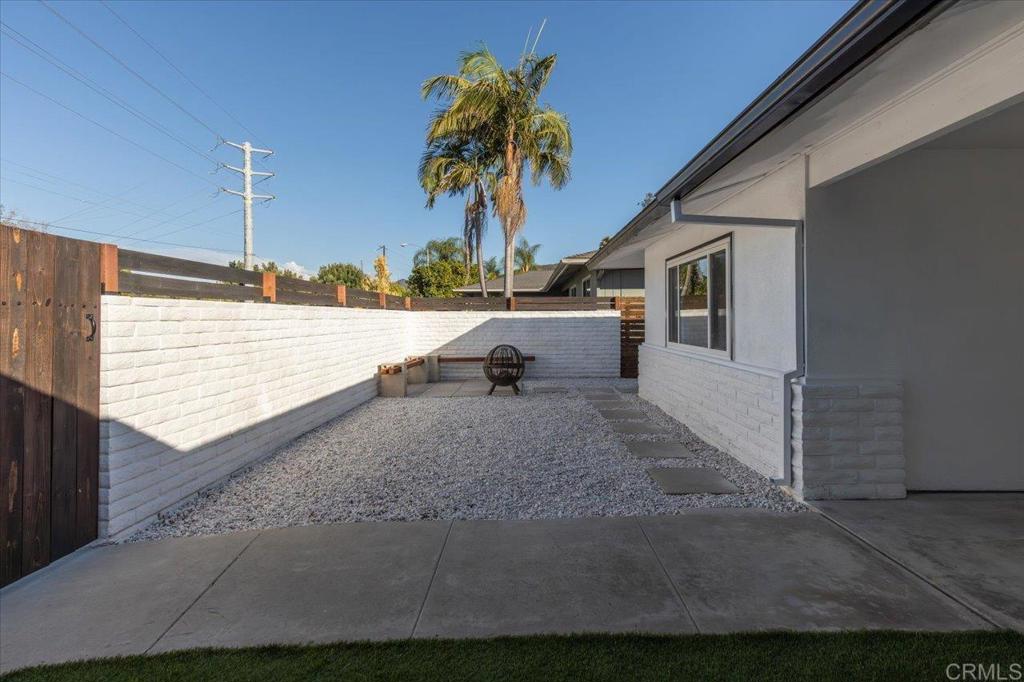 1267 Discovery Street San Marcos, CA 92078 - Photo 6 of 75