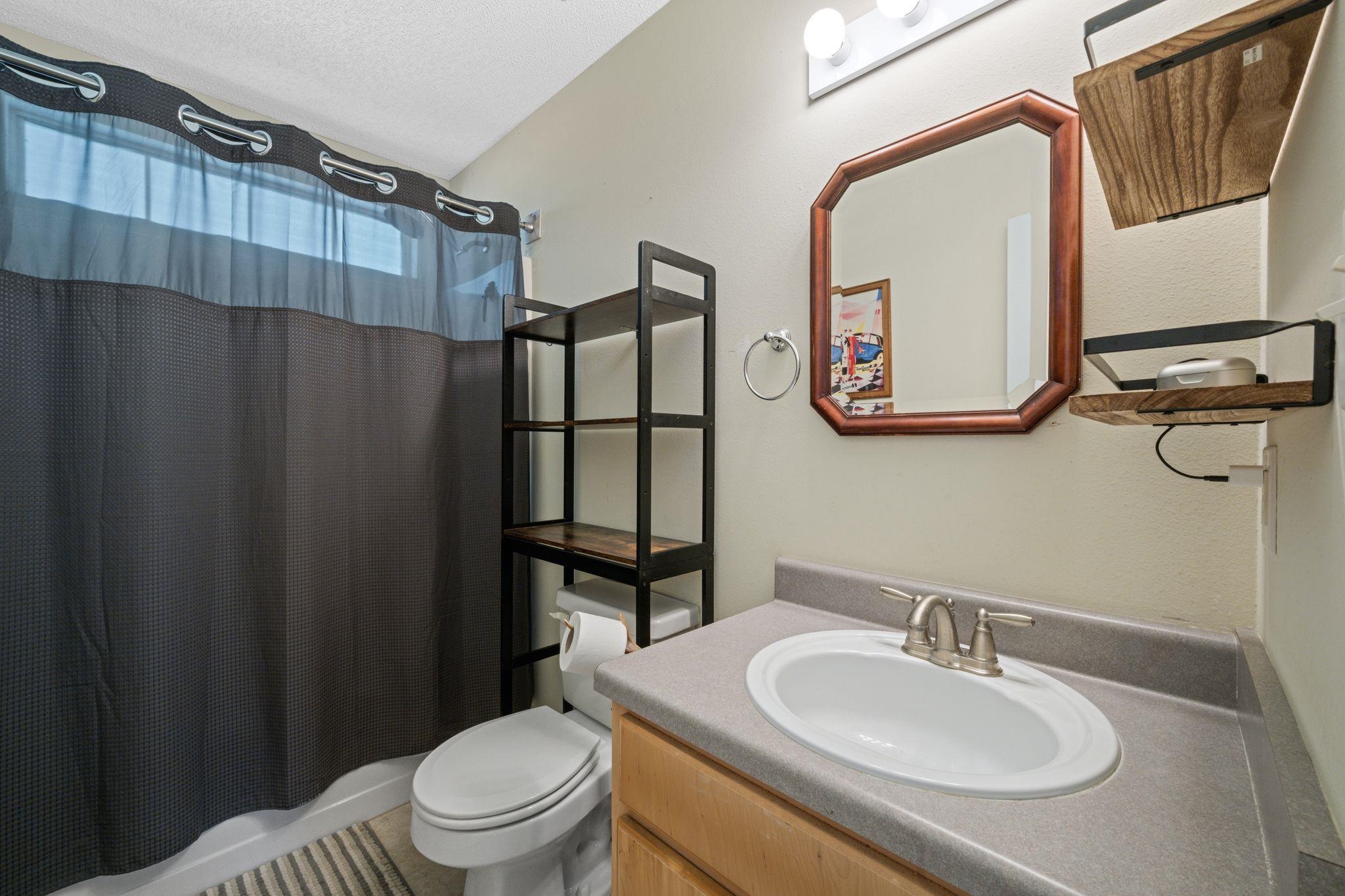 60998 Seales Road Stockton, AL 36579 - Photo 15 of 34 Bathroom