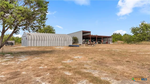 $1,250,000 | 3527 North U.S. Highway 281, Burnet, TX 78611