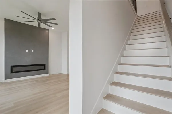 a view of an entryway