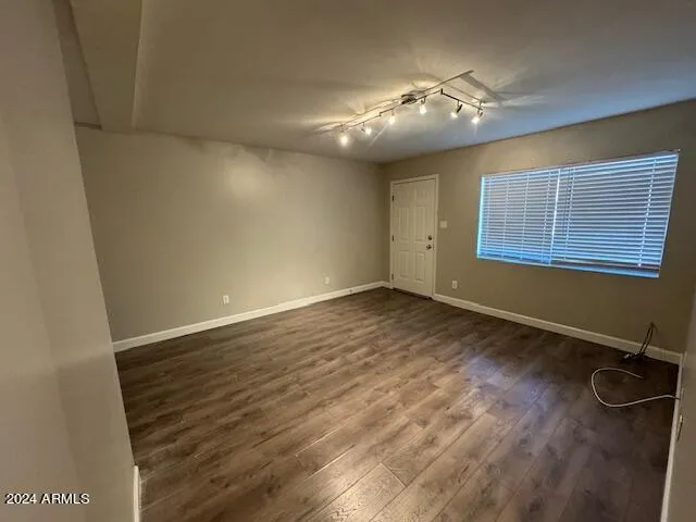 $1,200 | 310 West Earll Drive, Unit 109, Phoenix, AZ 85013