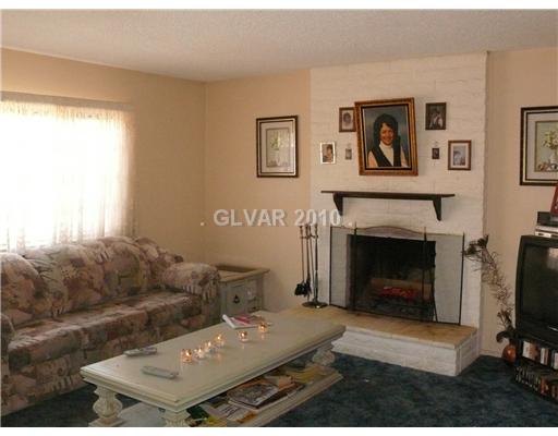 213 Seahawk Street Las Vegas, NV 89145 - Photo 3 of 10 Property Photo.