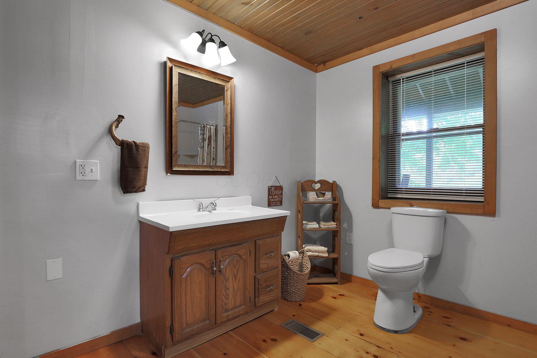 23087 Bigham Road Rockbridge, OH 43149 - Photo 14 of 27 13-web-or-mls-23087-bigham-rd