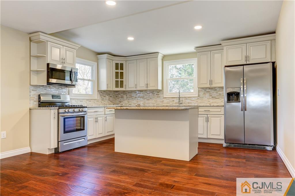 40 Hilliard Road Old Bridge, NJ 08857 - Photo 11 of 47 Gallery Image 11