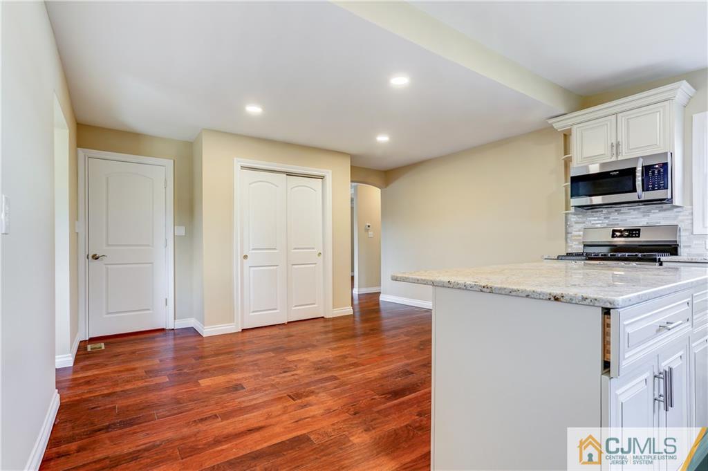 40 Hilliard Road Old Bridge, NJ 08857 - Photo 16 of 47 Gallery Image 16