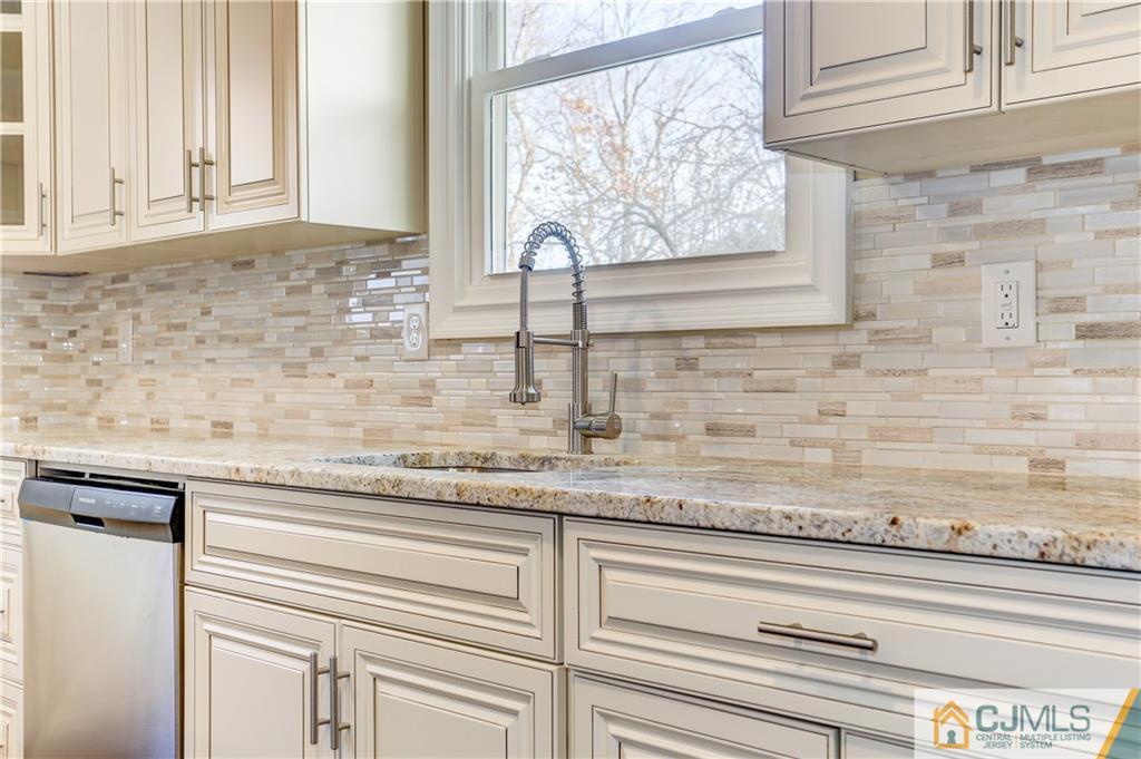 40 Hilliard Road Old Bridge, NJ 08857 - Photo 17 of 47 Gallery Image 17