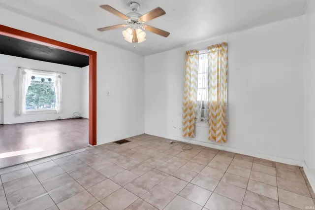 $157,000 | 433 Freeman Street, Kendallville, IN 46755