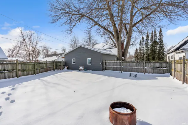 $157,000 | 433 Freeman Street, Kendallville, IN 46755