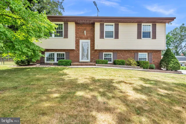 $2,900 | 644 Jasontown Road, Westminster, MD 21158