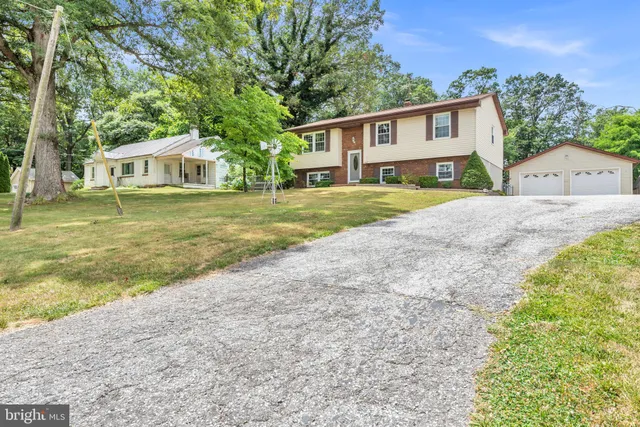 $2,900 | 644 Jasontown Road, Westminster, MD 21158