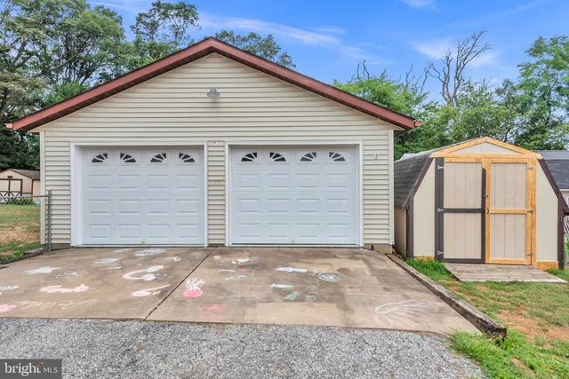 $2,900 | 644 Jasontown Road, Westminster, MD 21158