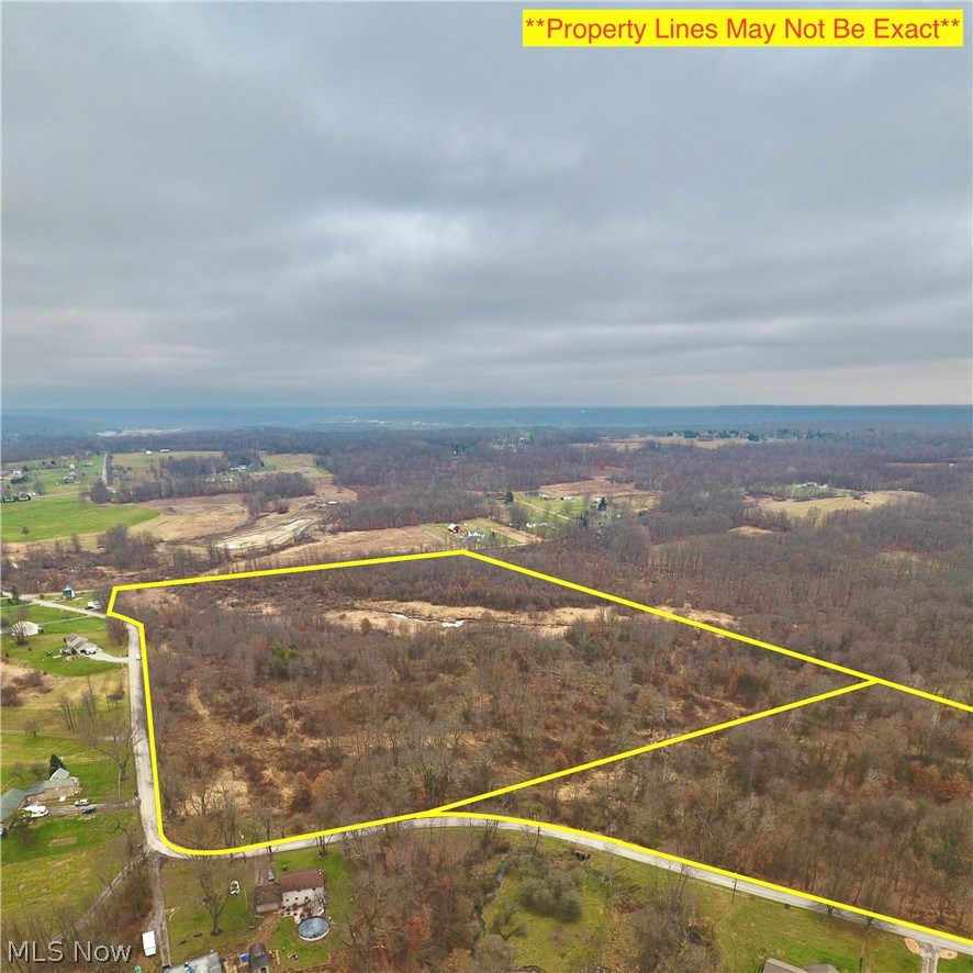 3262 Schotten Road Hubbard, OH 44425 - Photo 4 of 9