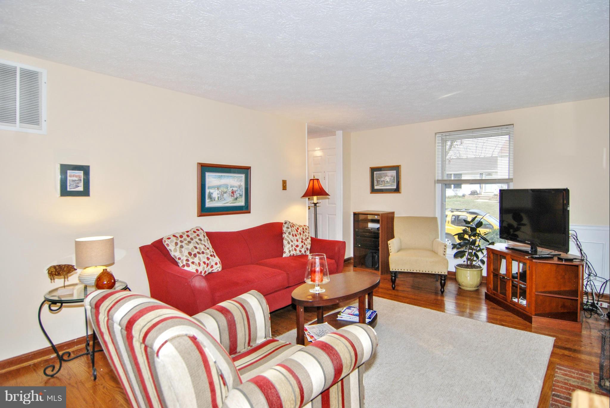 594 Old Stage Road Frederick, MD 21703 - Photo 3 of 30 Family Room