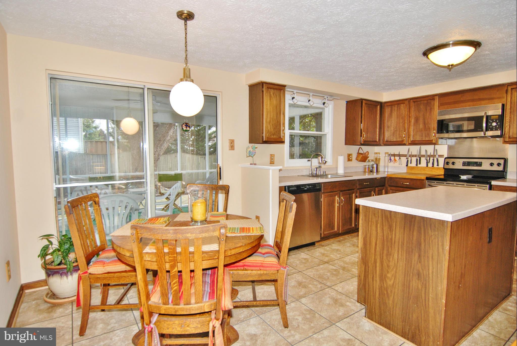 594 Old Stage Road Frederick, MD 21703 - Photo 6 of 30 Kitchen