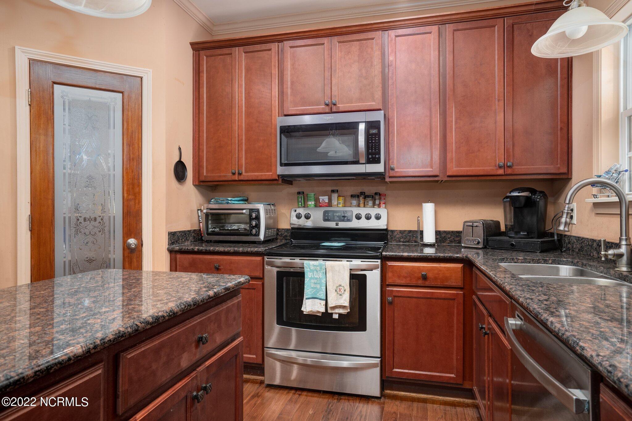 11186 Beaver Dam Road Middlesex, NC 27557 - Photo 5 of 30 011-11186BeaverDamRoad-Middlesex-NC-2755