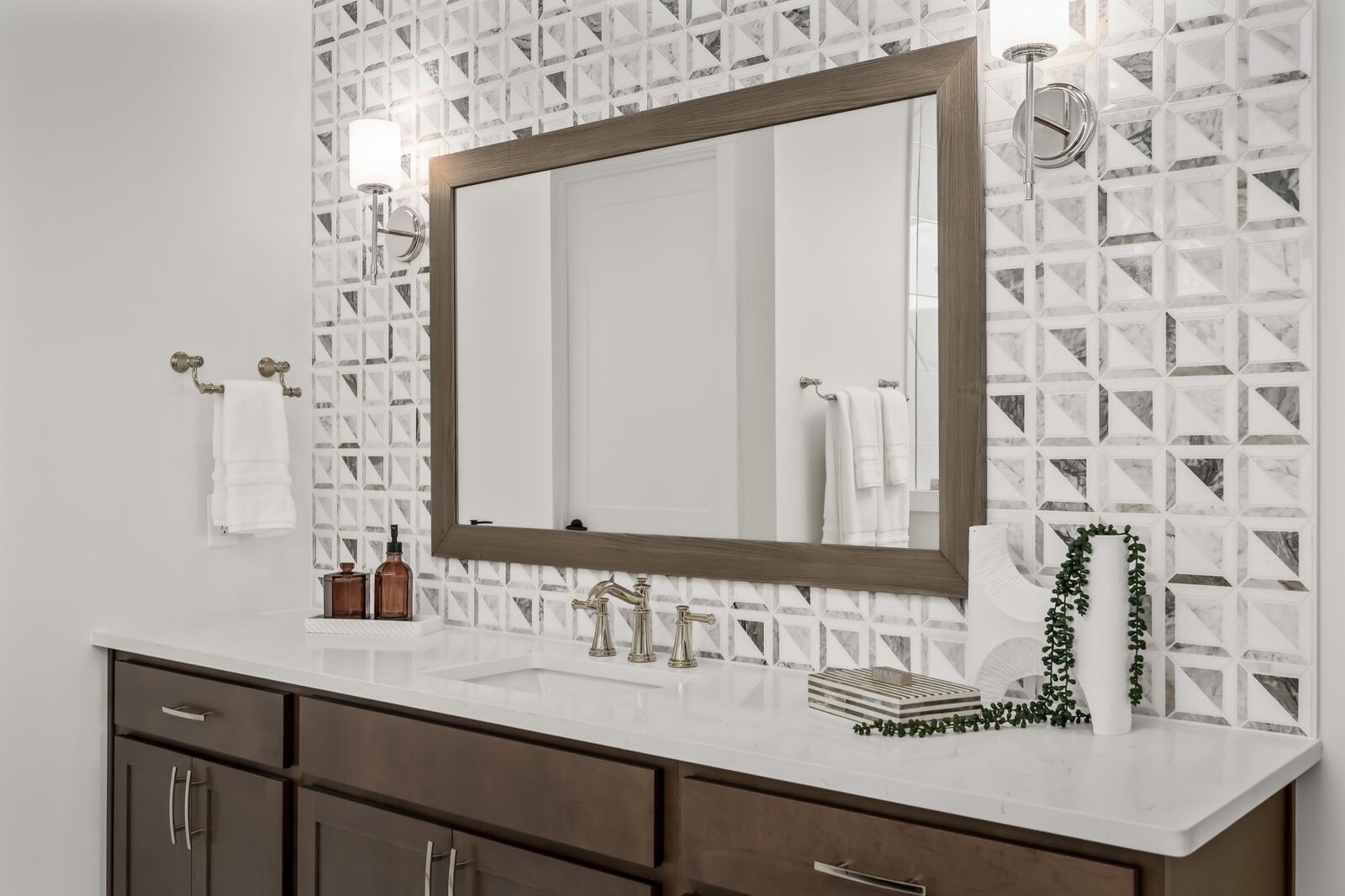 7280 Ruzek Court Fairview, TN 37062 - Photo 49 of 90 a bathroom with a sink and a mirror