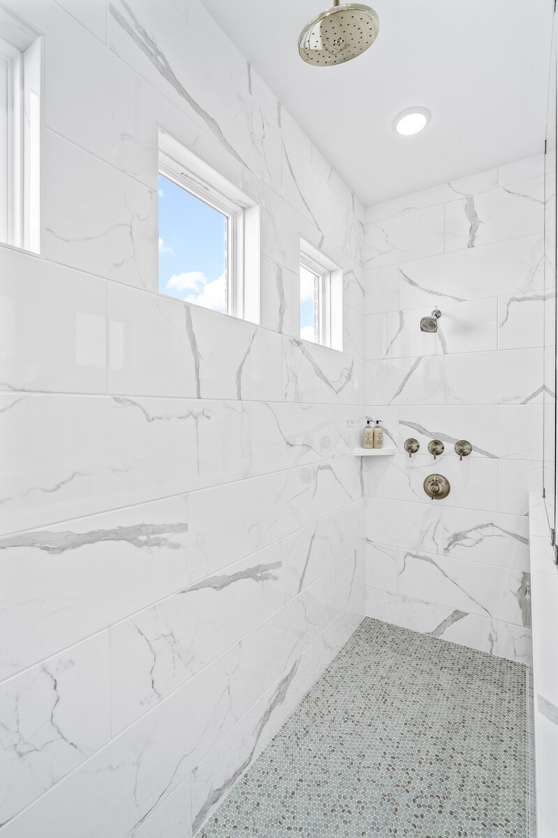 7280 Ruzek Court Fairview, TN 37062 - Photo 53 of 90 a bathroom with a bathtub