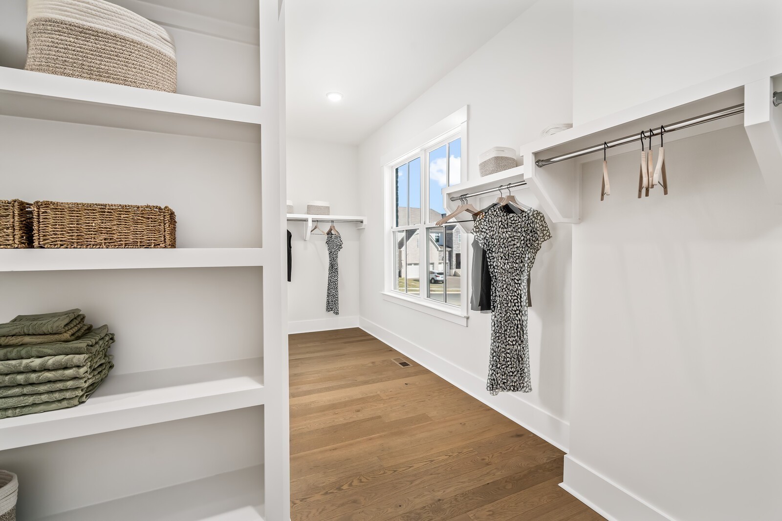 7280 Ruzek Court Fairview, TN 37062 - Photo 57 of 90 a view of a living room with closet