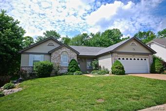 3948 Butler Hill Road St. Louis, MO 63129 - Photo 2 of 40 Gallery Image 2