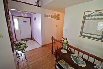 3948 Butler Hill Road St. Louis, MO 63129 - Photo 3 of 40 Gallery Image 3