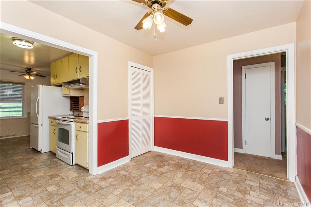 314 Big Bend Road Brevard, NC 28712 - Photo 11 of 31 Gallery Image 11