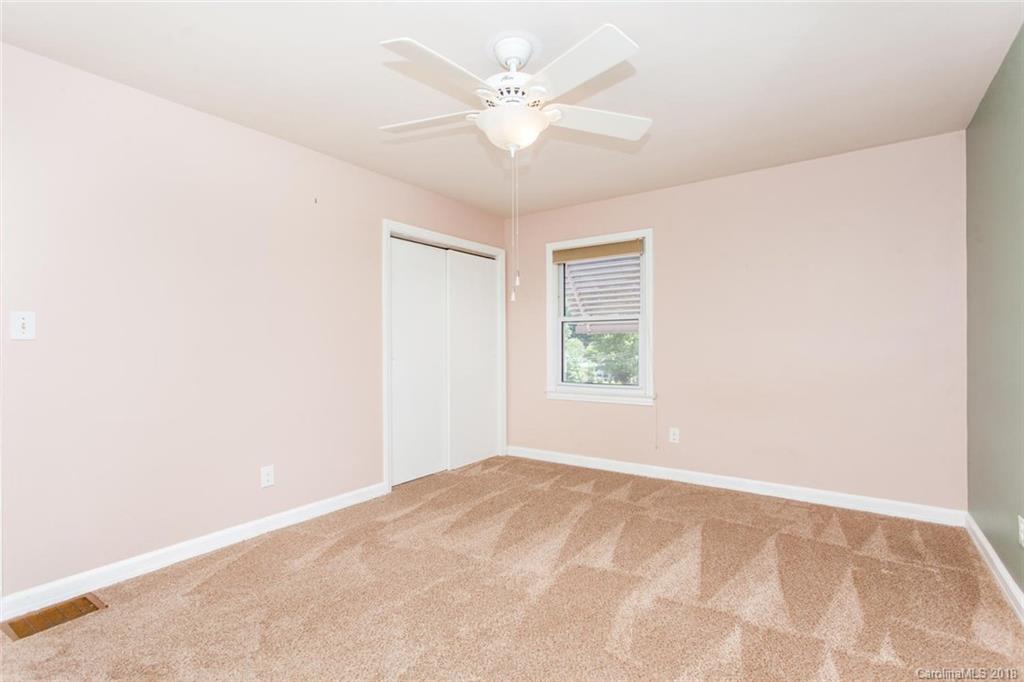 314 Big Bend Road Brevard, NC 28712 - Photo 13 of 31 Gallery Image 13