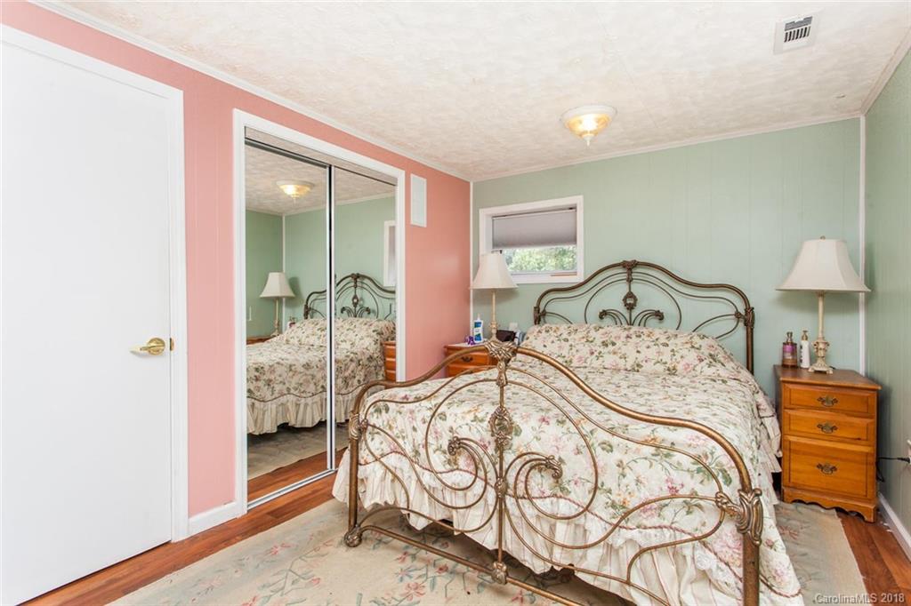 314 Big Bend Road Brevard, NC 28712 - Photo 29 of 31 Gallery Image 29
