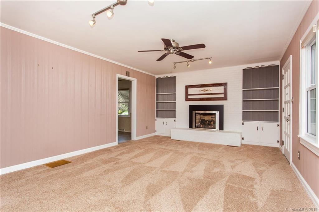 314 Big Bend Road Brevard, NC 28712 - Photo 7 of 31 Gallery Image 7