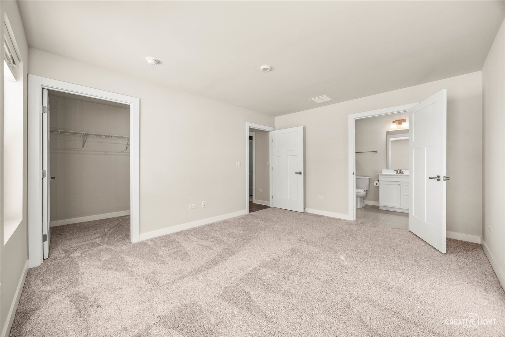 1237 Marigold Lane Hampshire, IL 60140 - Photo 17 of 27 an empty room with closet and a bathroom